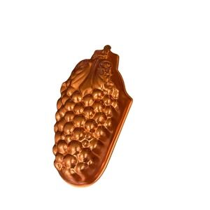 Copper Aluminum Gelatin Mold-  Bunch of Grapes Holds 4 Cups Wall Hanging